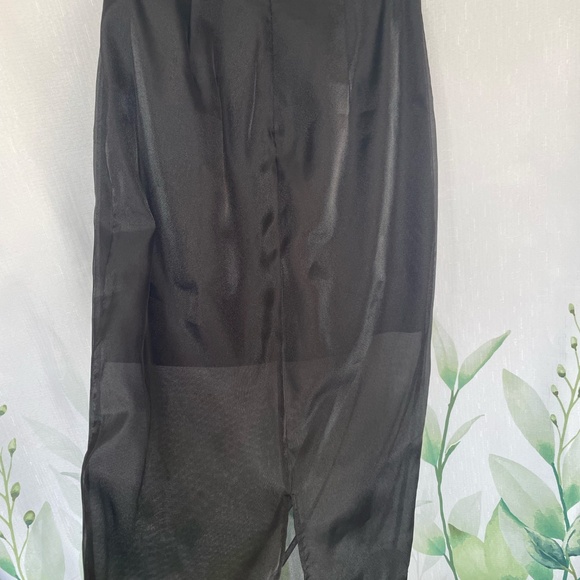 BCBGMAXAZRIA black tulle with glow maxi skirt - Picture 3 of 8